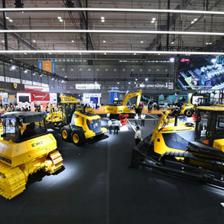 自強不息 止于至善 柳工攜創新產品矩陣閃耀CICEE2021，詮釋工程機械技術研發新高度